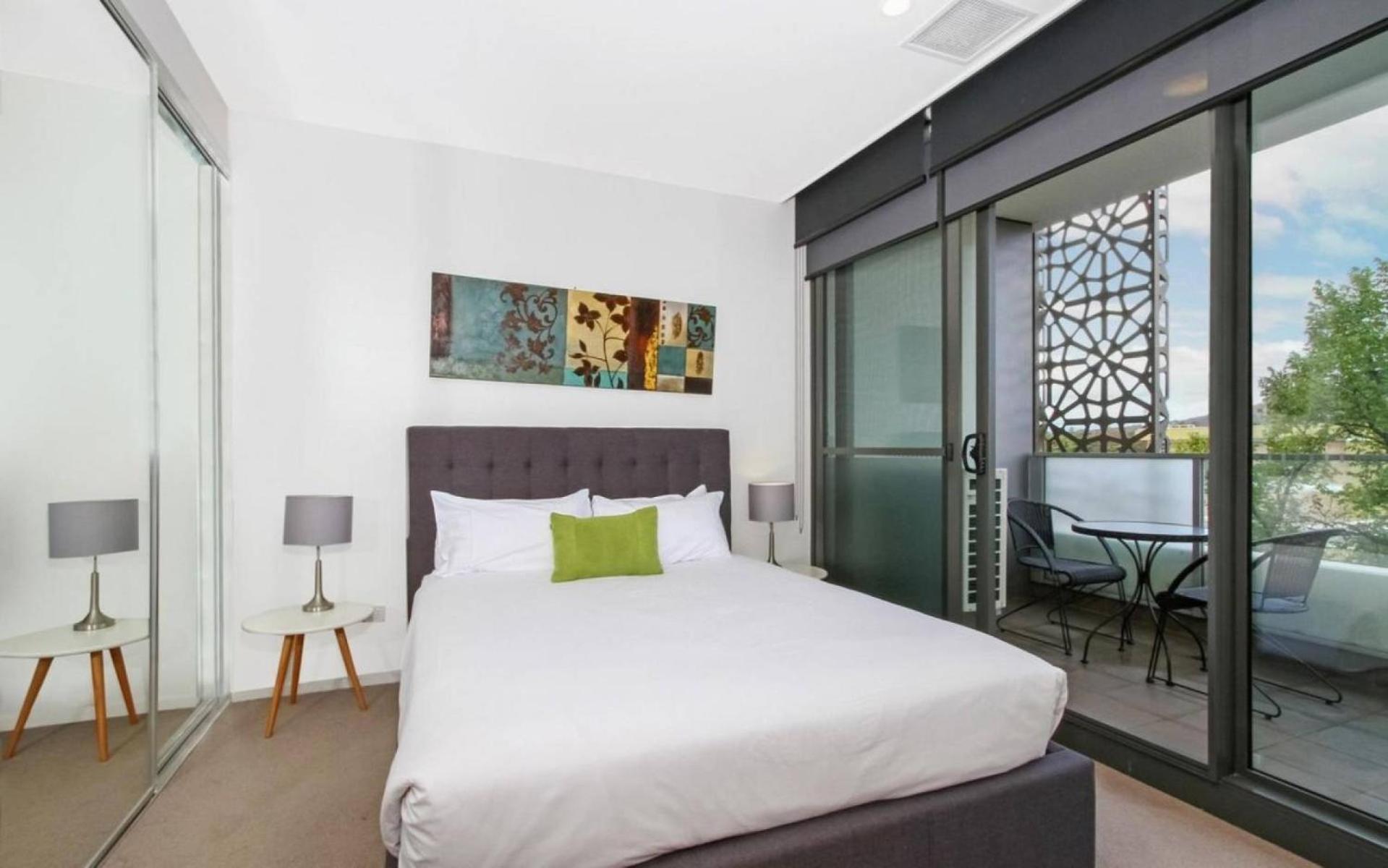 One-Bedroom Apartment 404 or 51