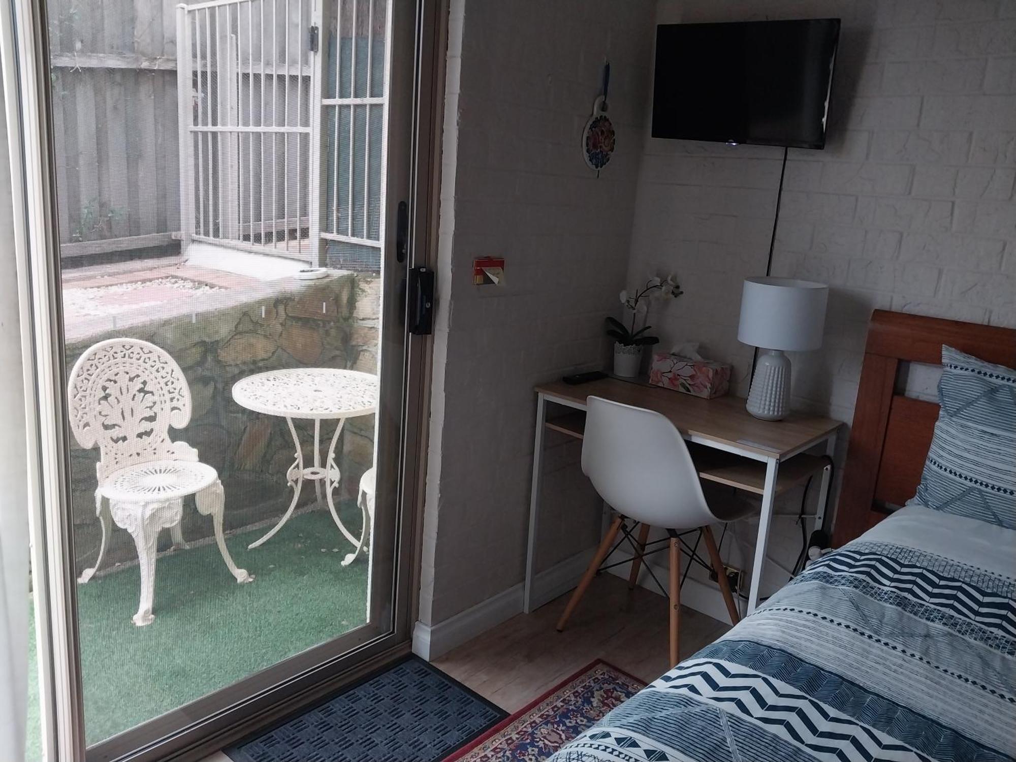 Large Single Room
