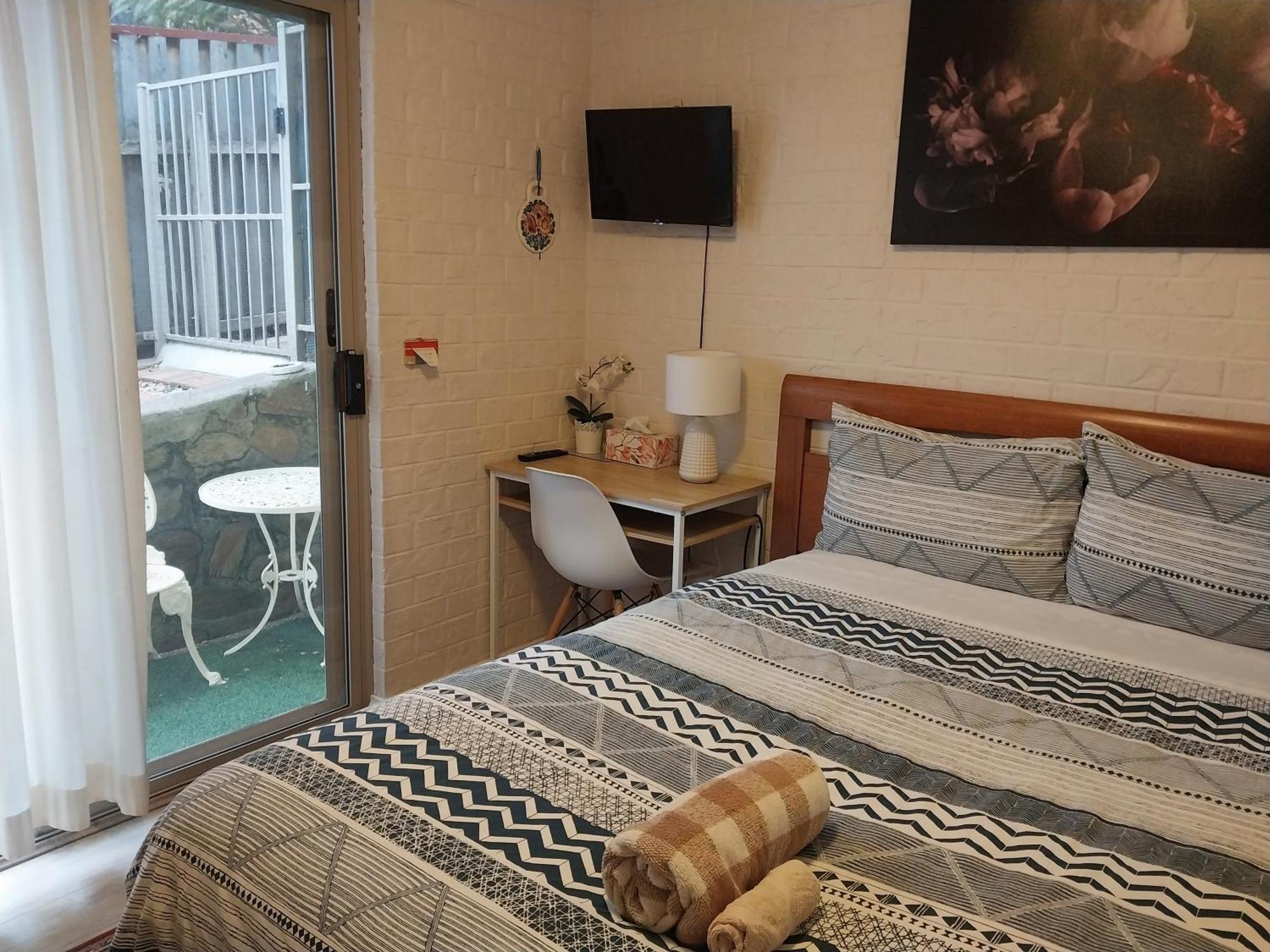 Large Single Room