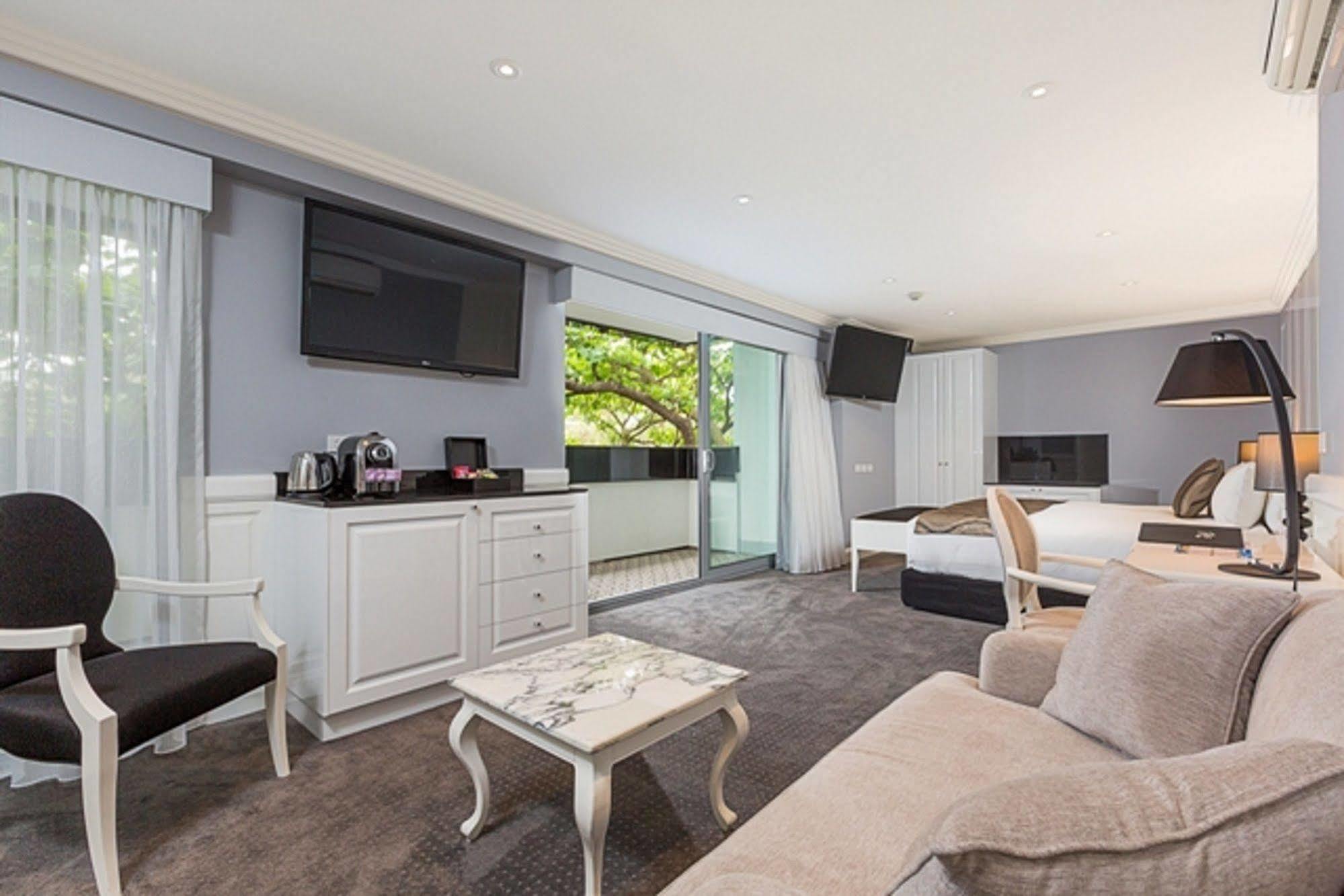 Suite Spa Bath