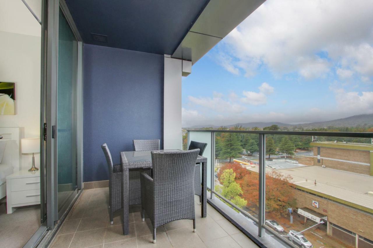One-Bedroom Apartment 704 or 51 Mort Street