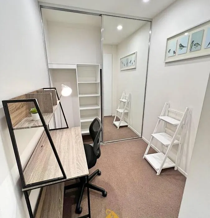 Bright 1Bd With Private Office - Braddon-1