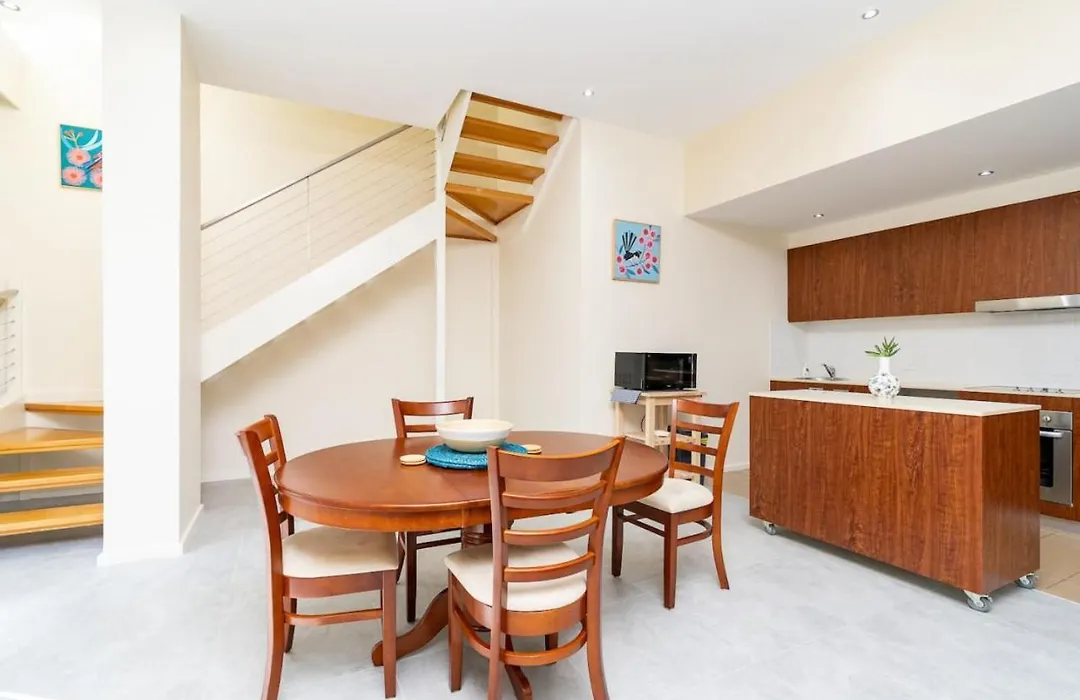 Absolutely Spacious Apt Unit Between Anu And City - Hosted By Canstay-1