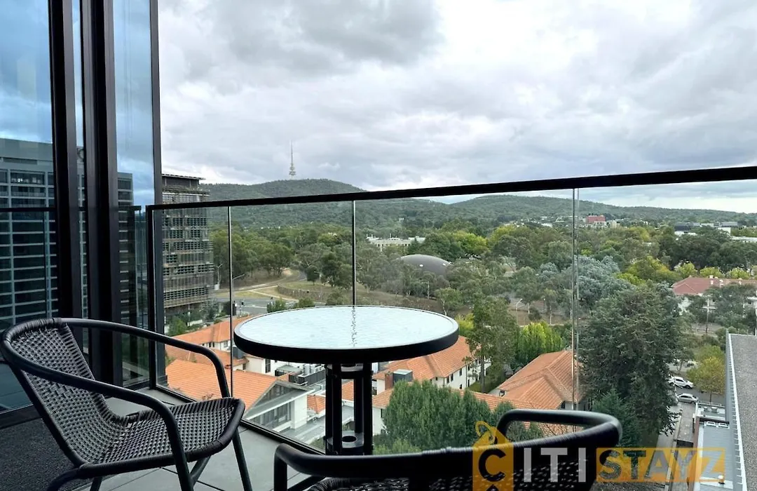Nice In New Acton - 2Bd 2Bth Apt-1