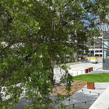 Brand New Luxe Sol Canberra Cbd One Bedroom Apartment-2