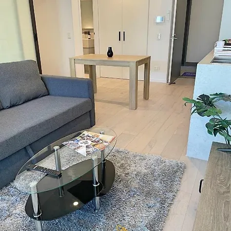 Splendid 2Bd 1Bth 1Csp Apt - Superb Cbd Location-2