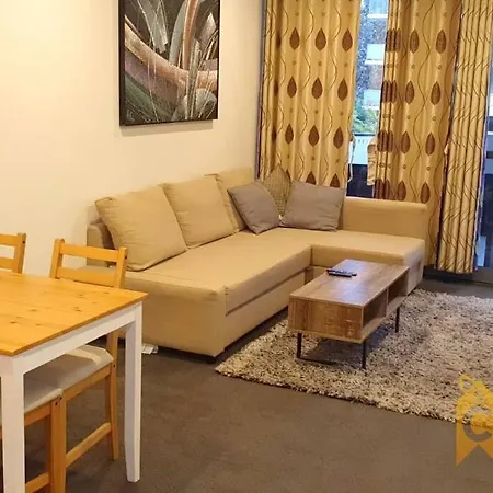 Delight In Dickson -2Bd 2Bth 2Csp Apt-3