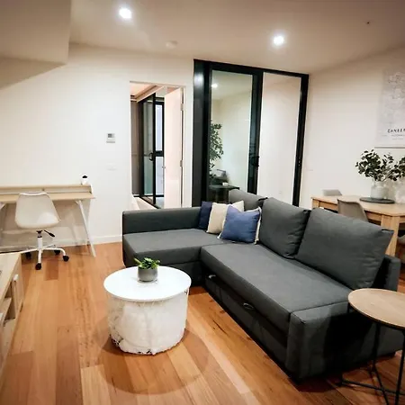 Braddon 1Br Apt, Wifi, Secure Parking, Amazing Location-3