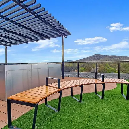 Canberra City - Parking - Self Check-In - Pool-2