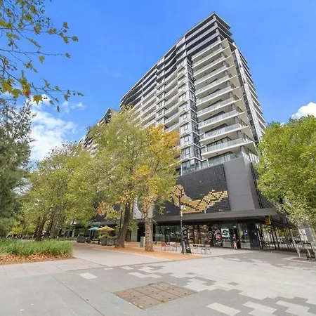 79 Highgate Old-3