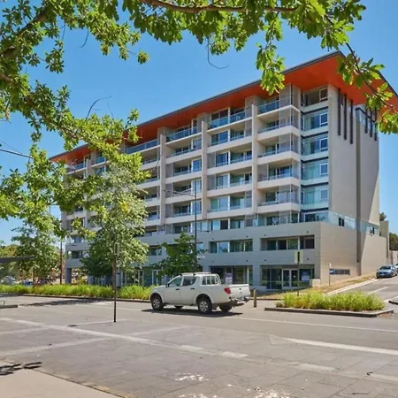 Homely Modern Apt Between The Lake And City - Hosted By Canstay-2