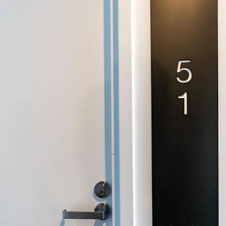 Lovely 2Br Apartment W Free Parking On Premises - Hosted By Canstay-2