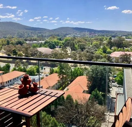 Sky-High Apartment Near Anu And City - Hosted By Canstay-3