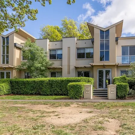 3Br Modern Apt Prime Location 7 Mins To Cbd - Hosted By Canstay-3