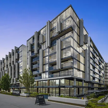 Chic Inner-City 2-Bed Abode With Pool Gym & Sauna-2