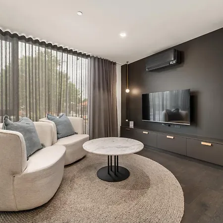 Braddon Studio With Bbq Area-3
