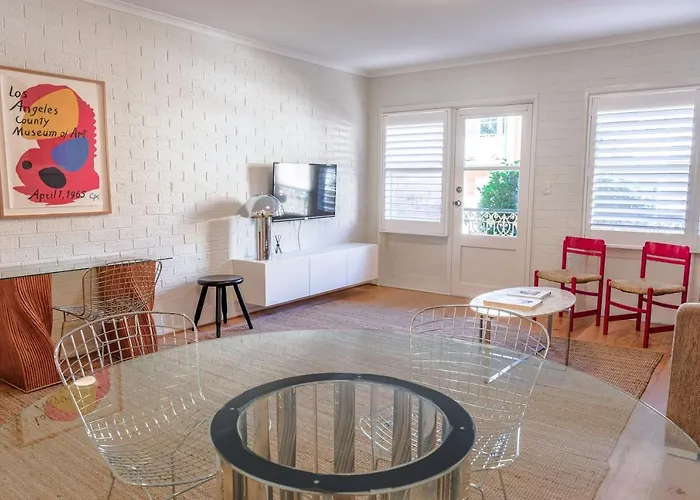 Modern Boutique Cbd 2Br 1St Floor Apt Canberra