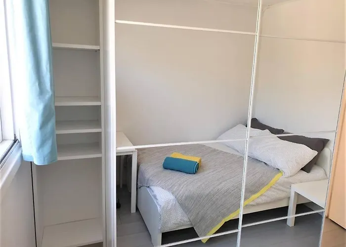 Dana-Private Room In A Shared House-Close To City & Anu-3 Canberra