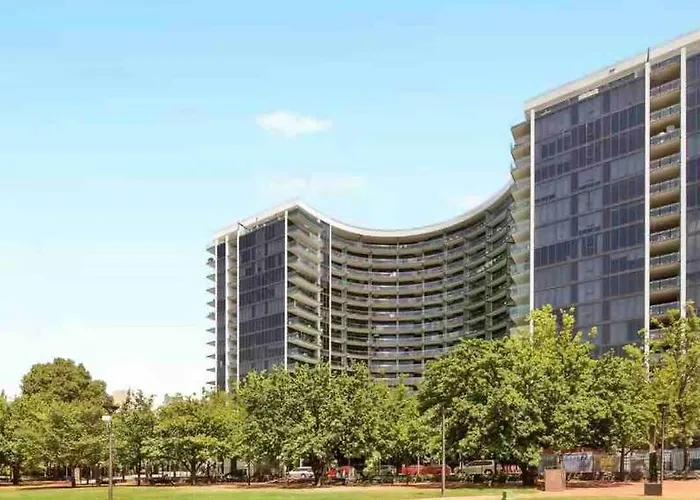 City Comfy Apartment Canberra