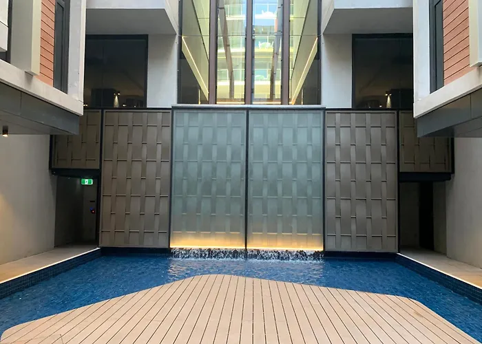 Midnight Luxe 2Br 2Bath 2Car 230 In The Heart Of Braddon Pool Gym Sauna Canberra