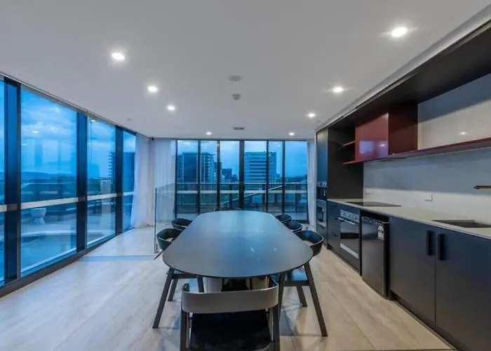 Metropol - Cbd Pool Sleeps 7 Apartment Canberra