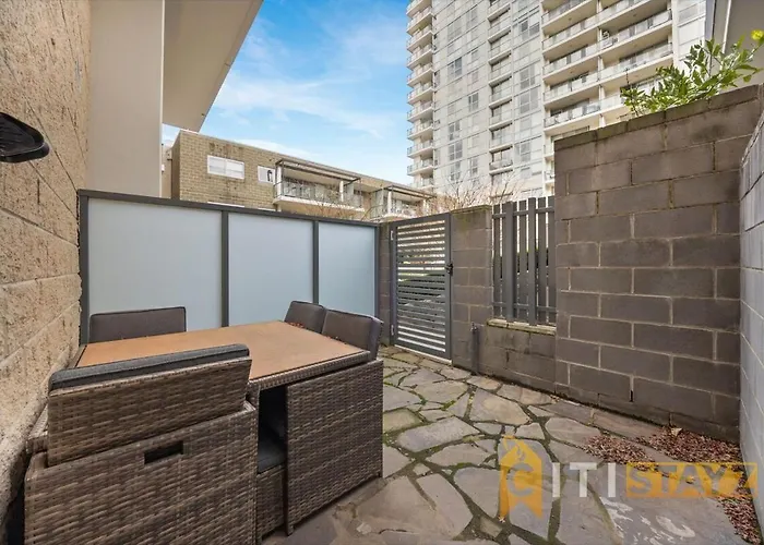 Pretty Penthouse - Close To Anu Canberra