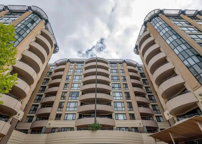 Exquisite Apartment At Citys Doorstep - Hosted By Canstay Canberra