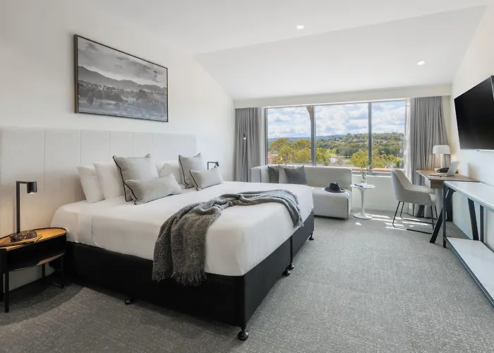 Punthill Tuggeranong Aparthotel Canberra