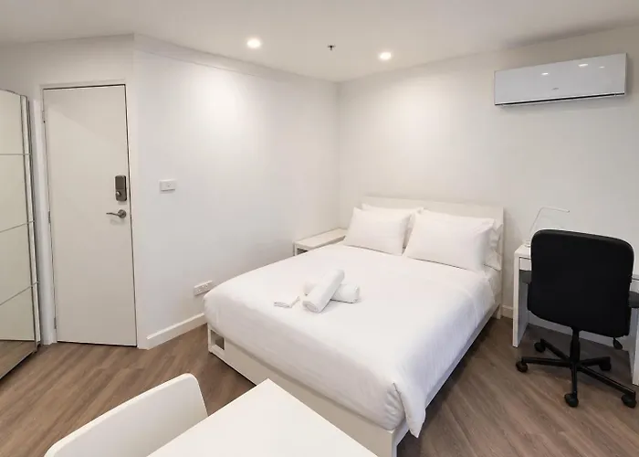 Dana-Cozy Studio With Shared Entry In The City Canberra