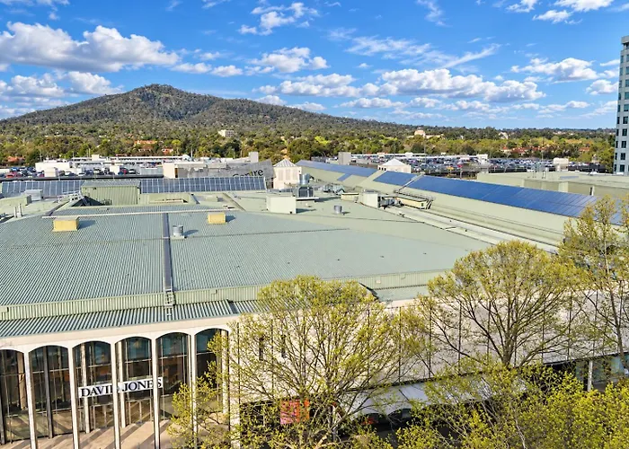 Dana-Cozy Private Room In Shared Central Apt-Rm 1 Canberra