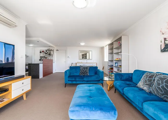 Spacious And Cosy Apt With Great Views In Braddon - Hosted By Canstay Canberra
