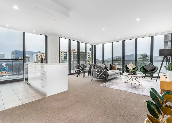 Roomy 2Br 2Ba City-Centre Apt - Hosted By Canstay Canberra