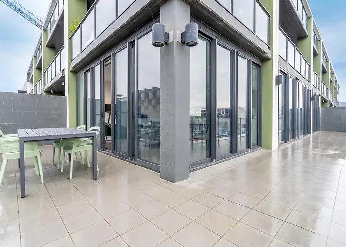 Roomy 2Br 2Ba City-Centre Apt - Hosted By Canstay Canberra
