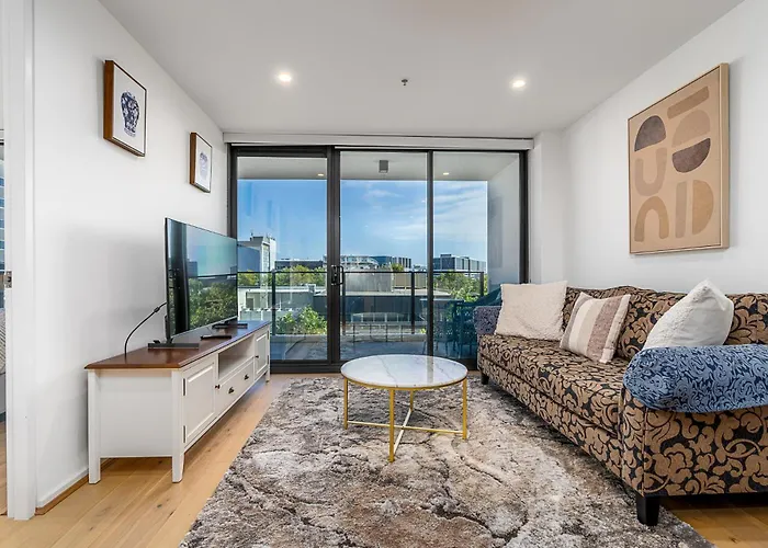 North-Facing Apt 3 Min To Canberra Times Fountain - Hosted By Canstay