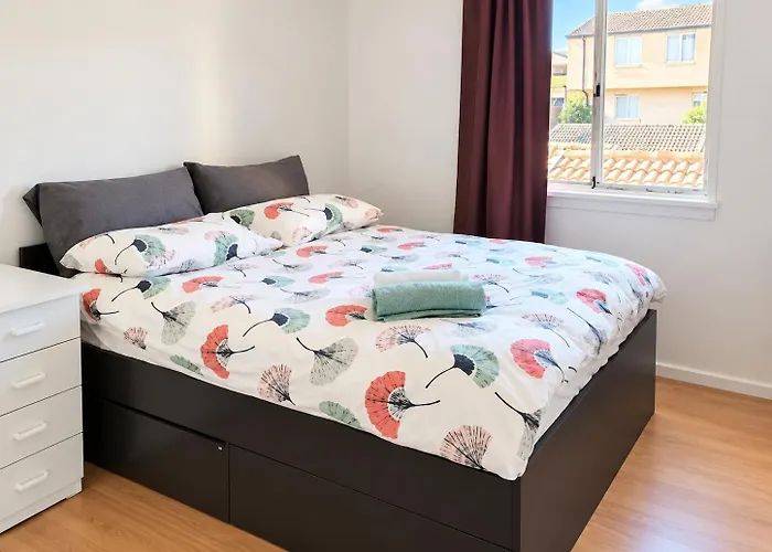 Dana-Private Room In 3-Bedroom Apartment 2 Canberra