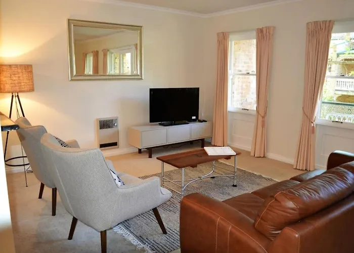 Spacious 2Br Heritage A Few Metres From The City - Hosted By Canstay Canberra