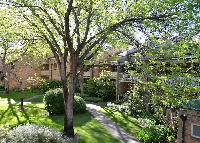 Spacious 2Br Heritage A Few Metres From The City - Hosted By Canstay Canberra