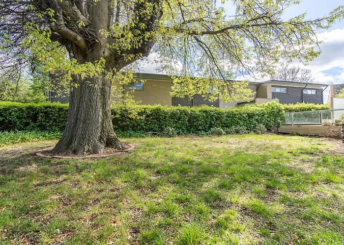 3Br Modern Apt Prime Location 7 Mins To Cbd - Hosted By Canstay Canberra